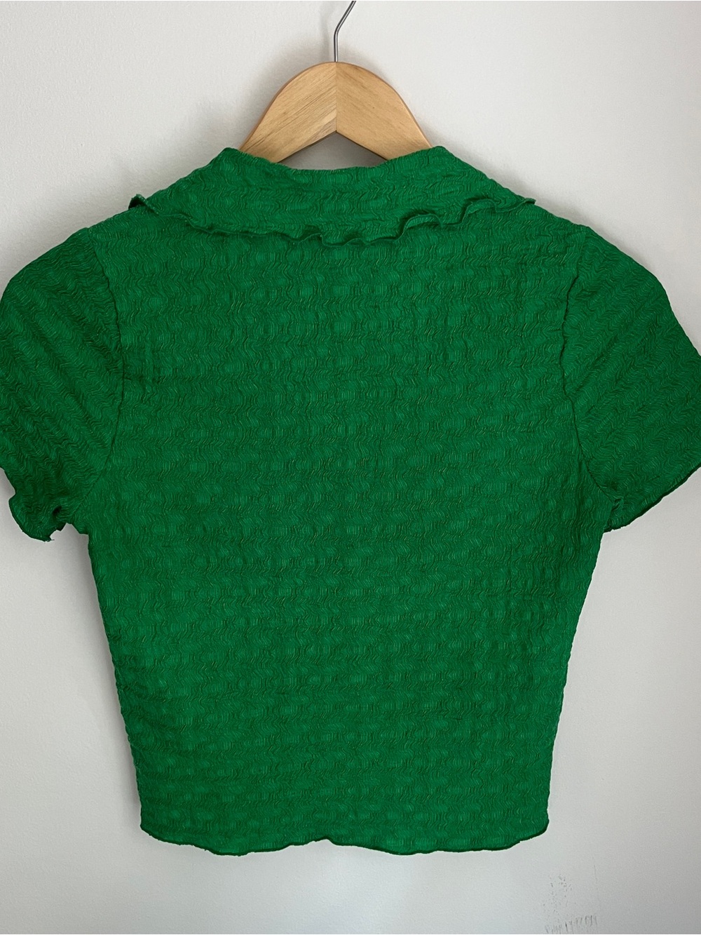 NWOT Textured stretchy green button up v neck blouse from France size xxs - Picture 5 of 5